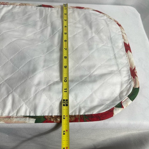 Christmas Table Runner White Poinsettia Quilted Red Green Holiday Decor - Picture 4 of 4